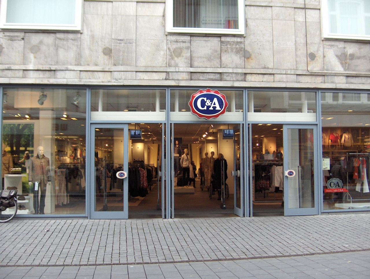 C&A