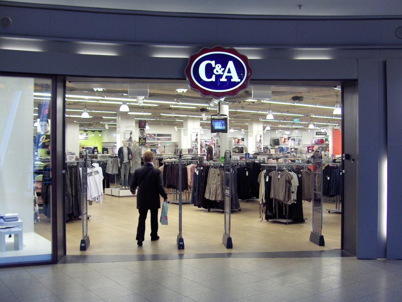 C&A