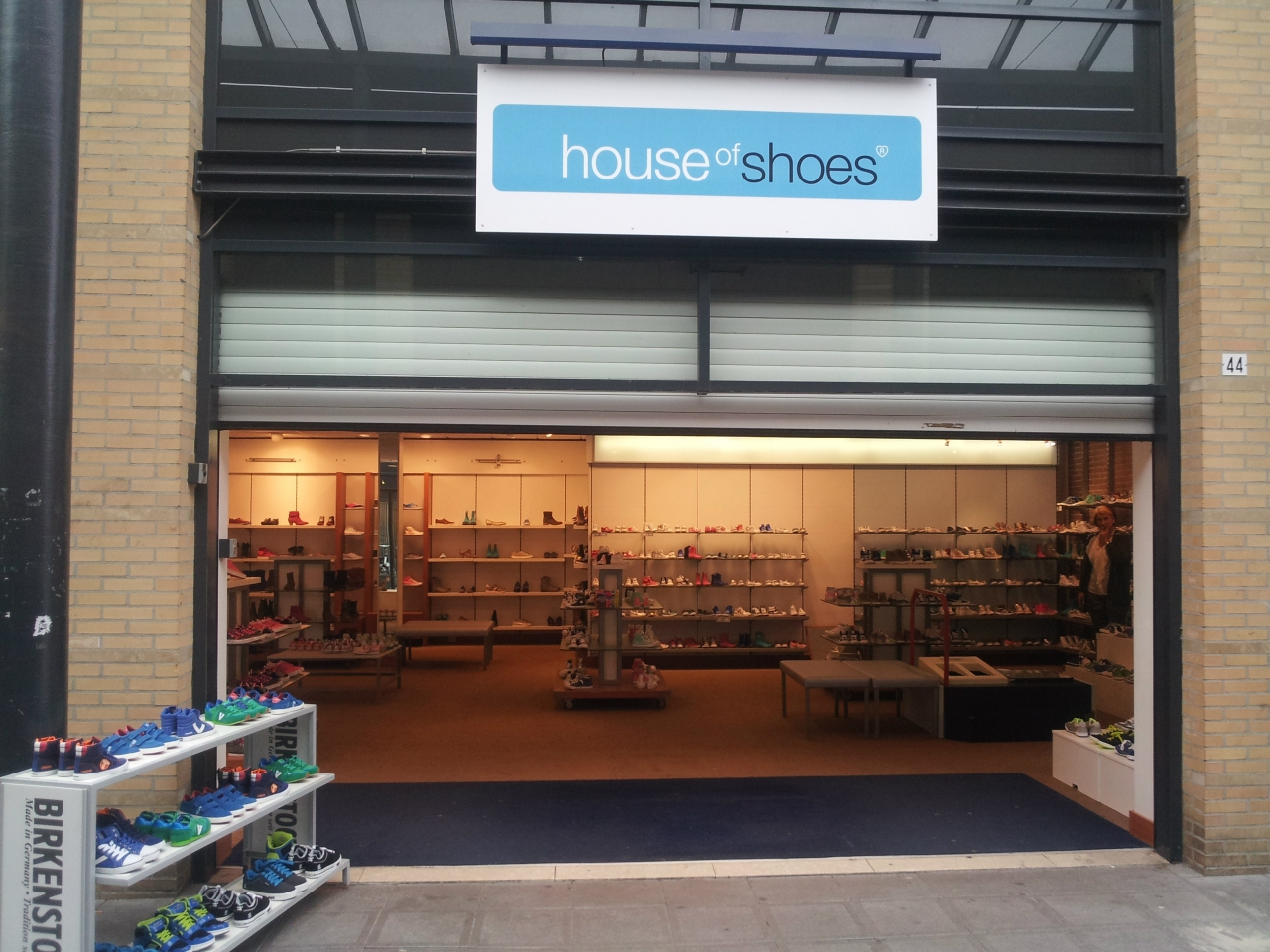 House of Shoes