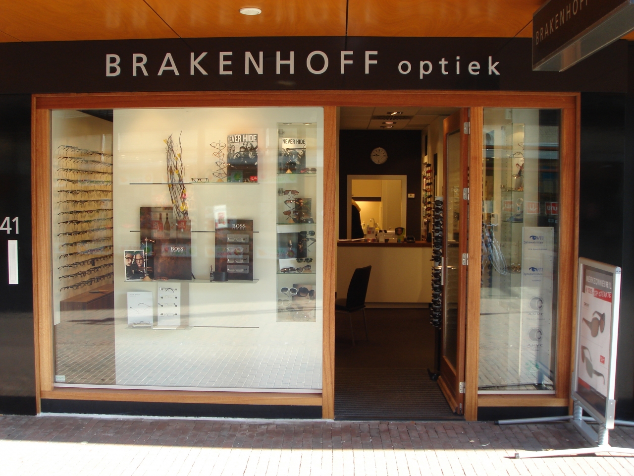 Brakenhoff Optiek bv
